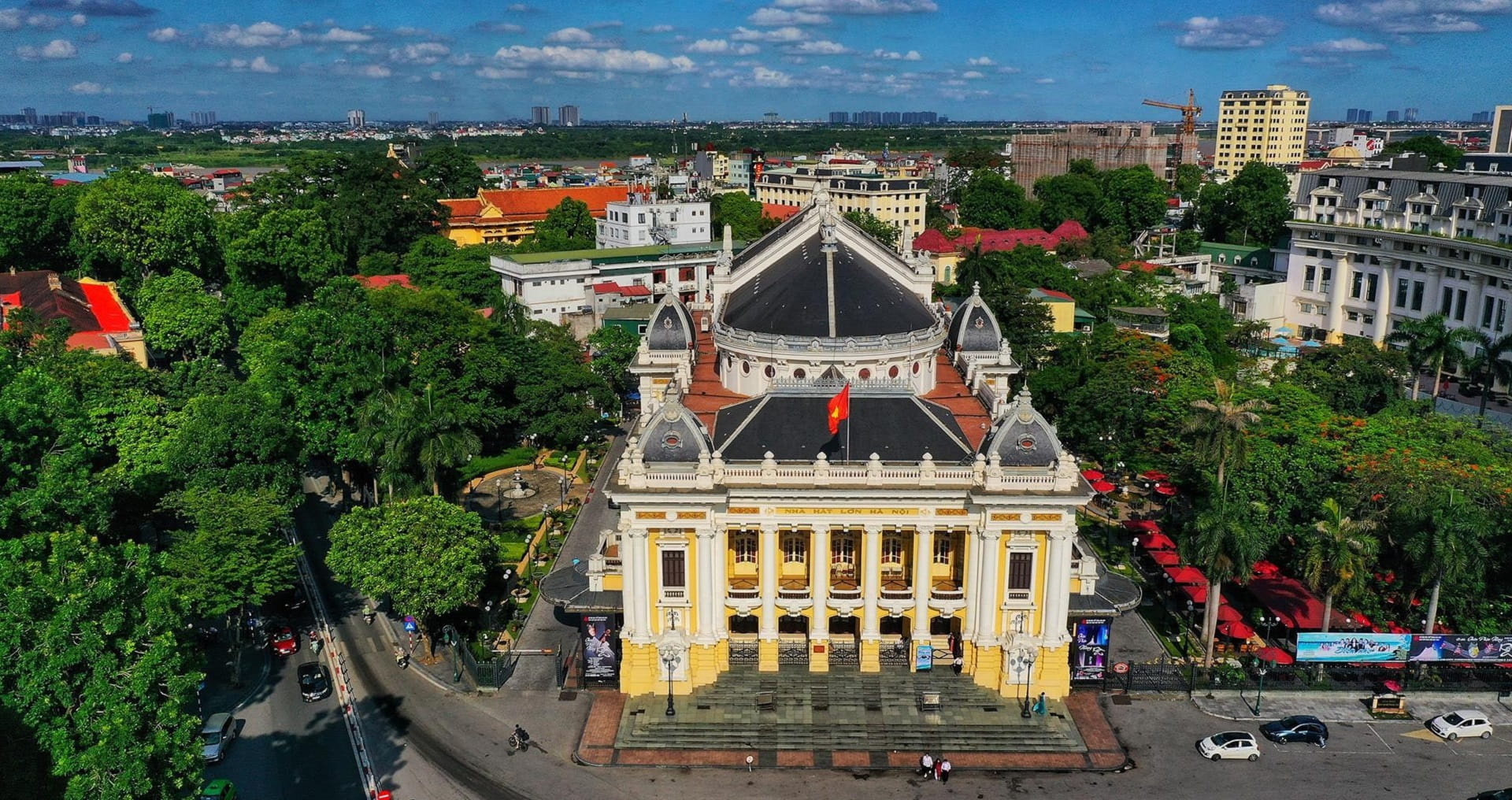 Nhà hát Lớn Hà Nội: Địa chỉ, giá vé, chương trình biểu diễn